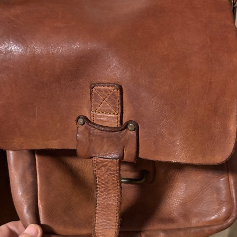 Harbor leather purse long strap brown